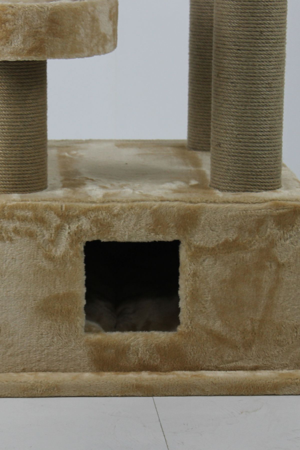 Lizbon Tırmalamalı Kedi Evi