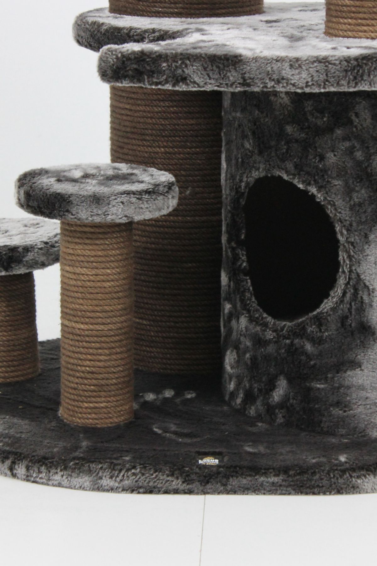 Seul Tırmalamalı Kedi Evi