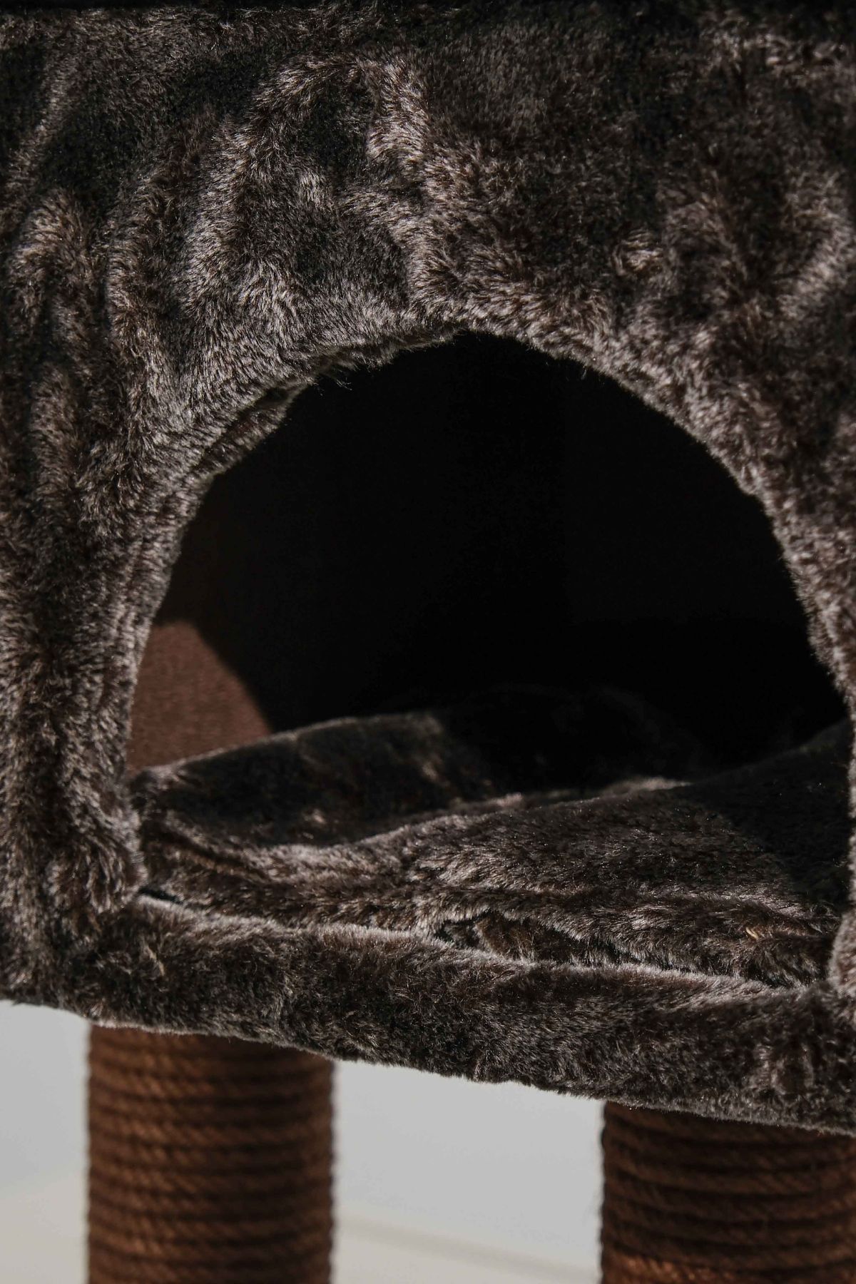 İzmir Tırmalamalı Kedi Evi